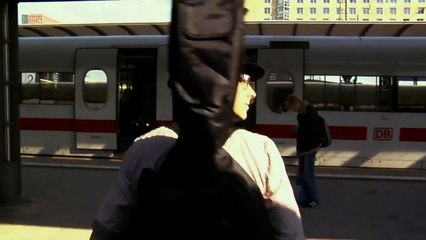 Ne m'oublie pas Bande-annonce (EN)