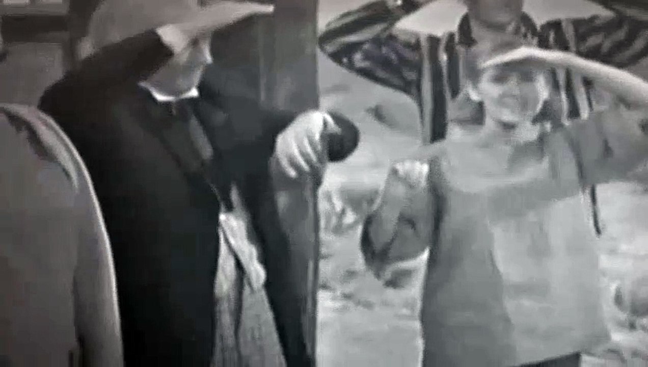 Doctor Who Season 2 Episode 30 The Chase Pt 1 The Executioners