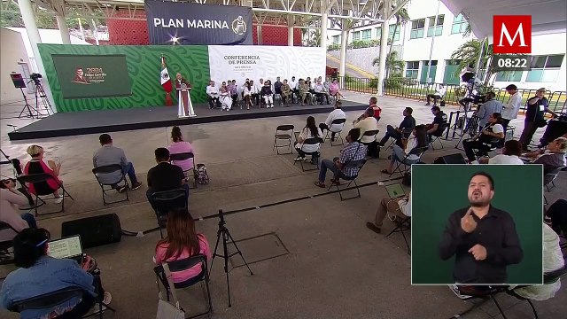 AMLO desea pronta recuperación al escritor José Agustín