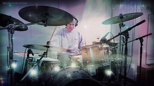 Songwriter, Producer, and Multi-Instrumentalist Alain Johannes Taps Acclaimed Filmmaker Liam Lynch to Celebrate the 20th Anniversary and Vinyl Release of his legendary LA band Eleven's Final Album, Howling Book