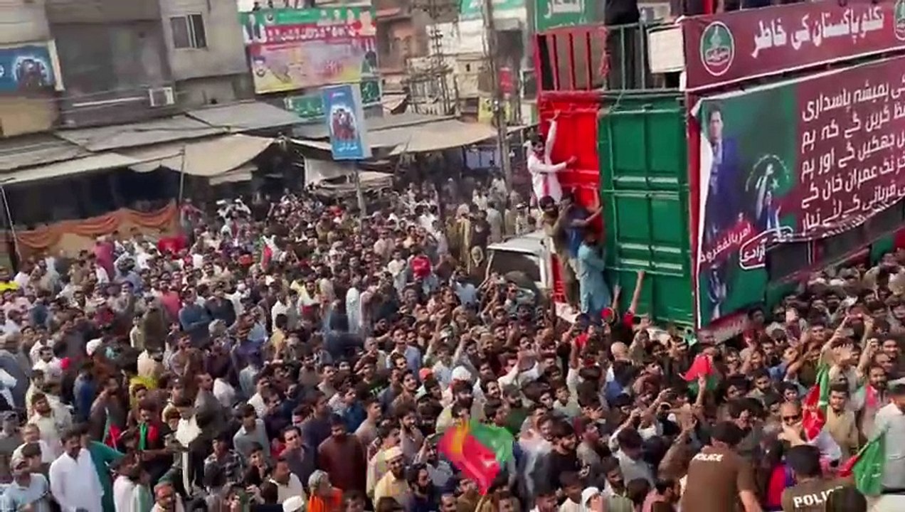 PTI Election Song 2024 - -Hour Kesy Nou Dena Vote Nahi SONG- - Omer Malik - Imran khan SONG 2024