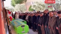 Aydın'da Viyadük Kazasında Hayatını Kaybeden 3 Kişi Toprağa Verildi