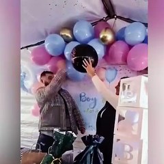 Cinsiyet öğrenme partisinde kendinden geçti! Bu nasıl sevinç?