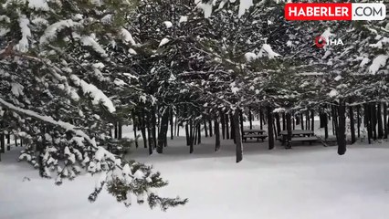 Beyaza bürünen Dumanlı Tabiat Parkı'nda mest eden kar manzarası