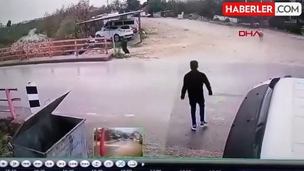 Koçun saldırısına uğrayan vatandaşın yaşadıkları güvenlik kamerasına yansıdı