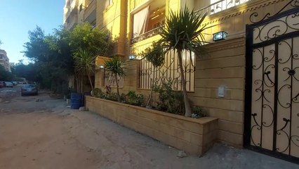 افضل فيلا ارضي بحديقة للبيع بحدائق الأهرام خطوات لبوابة حورس 230متر  شاهد روعة التشطيب في الفيديو