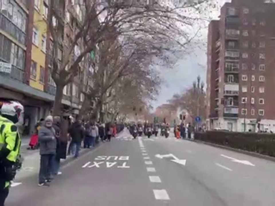 Moteros y moteras 'a dos ruedas' en Valladolid...