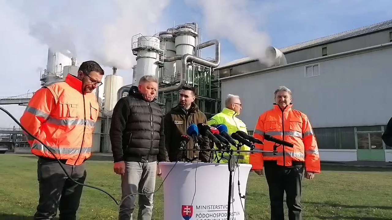 ZÁZNAM: Premiér: Sebestačnosť vo výrobe cukru je úspešný príbeh, malo by ich byť viac