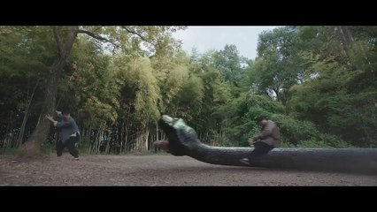 Snake king suddenly resurrected, and the master introduced a trap to catch it 蛇王突然复活大师引入陷阱抓住它