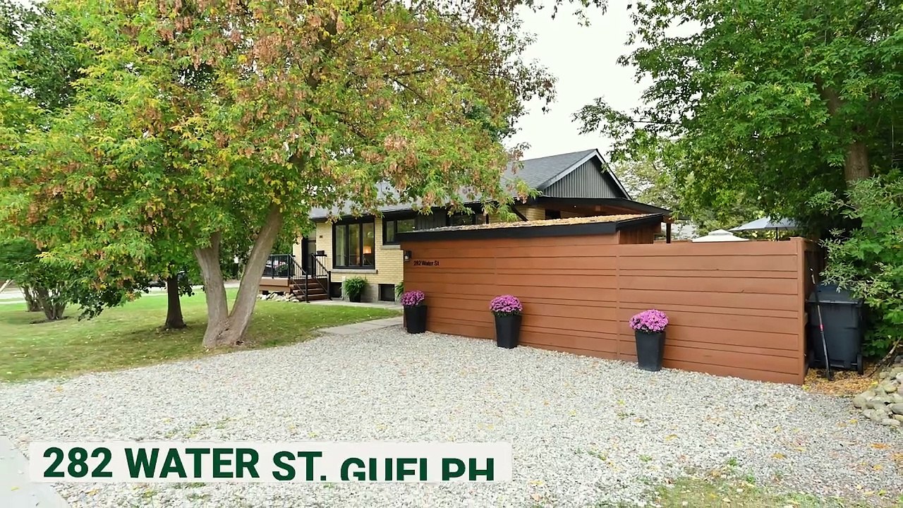 282 Water Street, Guelph, ON MidCentury Modern Bungalow For Sale