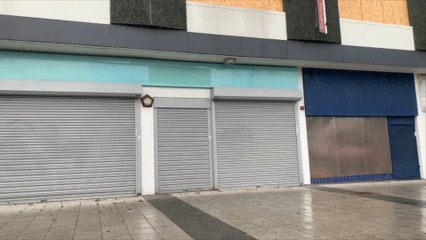 Further decline for traditional retail in December: many have move to purchasing online