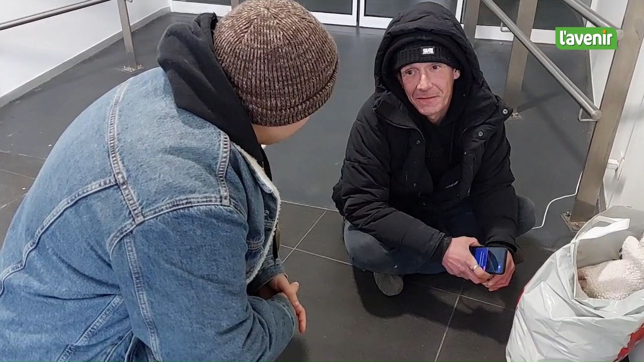 Géraldine, éducatrice mobile au CPAS de La Louvière : "avec ce froid polaire, notre travail est d'autant plus utile pour les sans-abri"