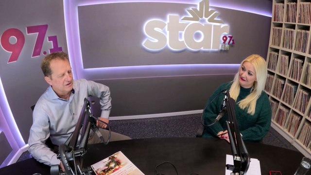 Ο χοροδιδάσκαλος και Αντιπρόεδρος στον Πολιτιστικό Σύλλογο Λαμίας Καλλίχορος Κώστας Φλώρος στον STARFM