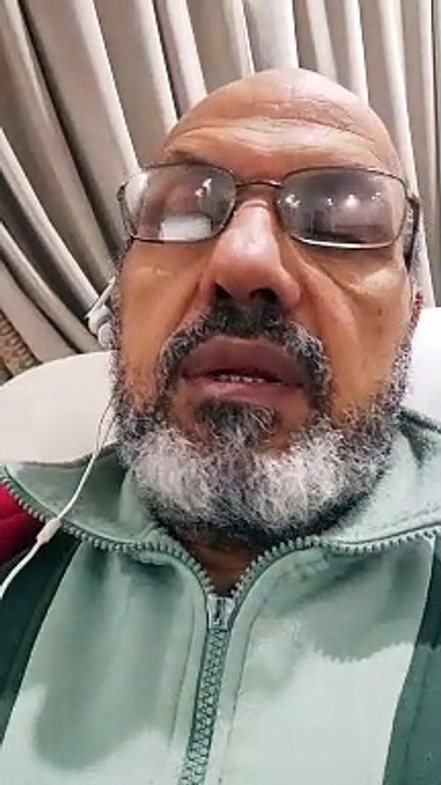 أَلَمْ تَرَ إِلَى الَّذِينَ قِيلَ لَهُمْ كُفُّوا أَيْدِيَكُمْ وَأَقِيمُوا الصَّلَاةَ وَآتُوا الزَّكَاةَ فَلَمَّا كُتِبَ عَلَيْهِمُ الْقِتَالُ إِذَا فَرِيقٌ مِّنْهُمْ يَخْشَوْنَ النَّاسَ كَخَشْيَةِ اللّ