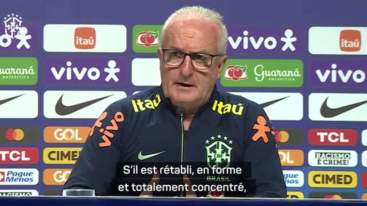 Brésil - Dorival réconcilié avec Neymar : "Je n'ai aucun problème avec lui"