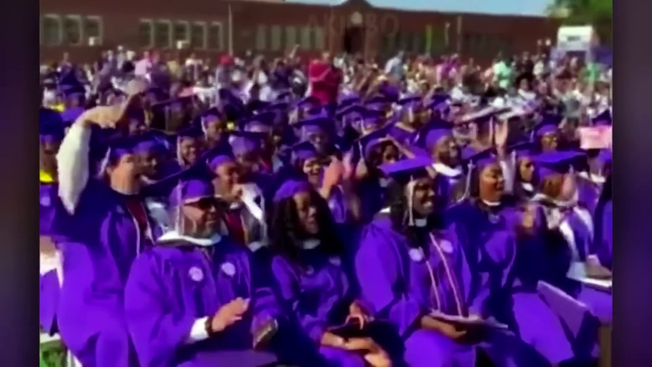 Random Acts of Kindness That Will Make You Cry !