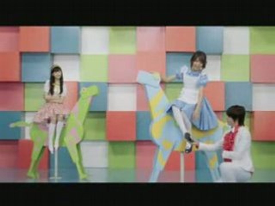 Girls_Generation_-_Kissing_YouMV