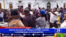 Trujillo: enfrentamientos tras retiro de tachos de basura y adornos de la Plaza de Armas
