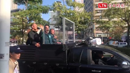 賴清德攜王世堅、吳沛憶掃街造勢 粉絲熱情迎接🔥