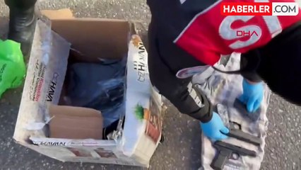 Diyarbakır'da Durdurulan Takside Silah ve Şarjörler Ele Geçirildi