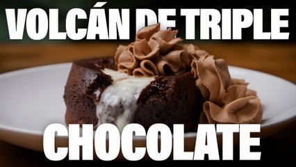 Volcán de triple chocolate