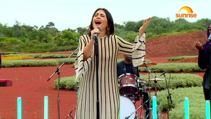 Jessie Ware - Begin Again (Live On Sunrise)