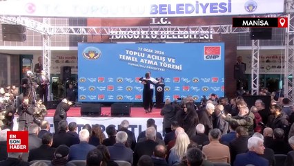 Manisa'da Özgür Özel'in katıldığı CHP programında vals gösterisi