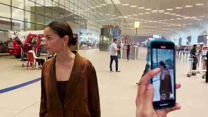 Jigra actor Alia Bhatt aces winter fashion in shades of brown; flaunts bright smile at paparazzi