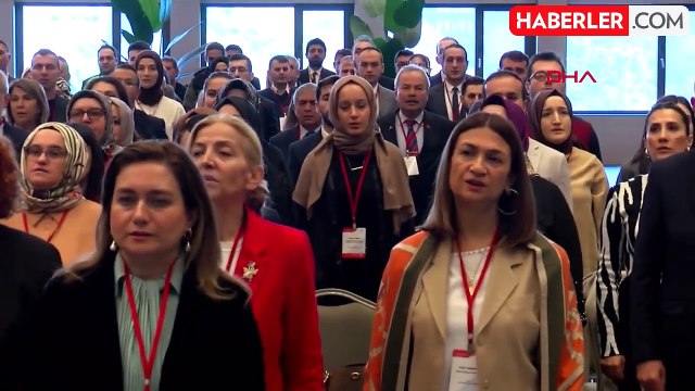 Aile ve Sosyal Hizmetler Bakanı Mahinur Özdemir Göktaş 100. Yıl Sivil Toplum Vizyon Çalıştayı'nda konuştu