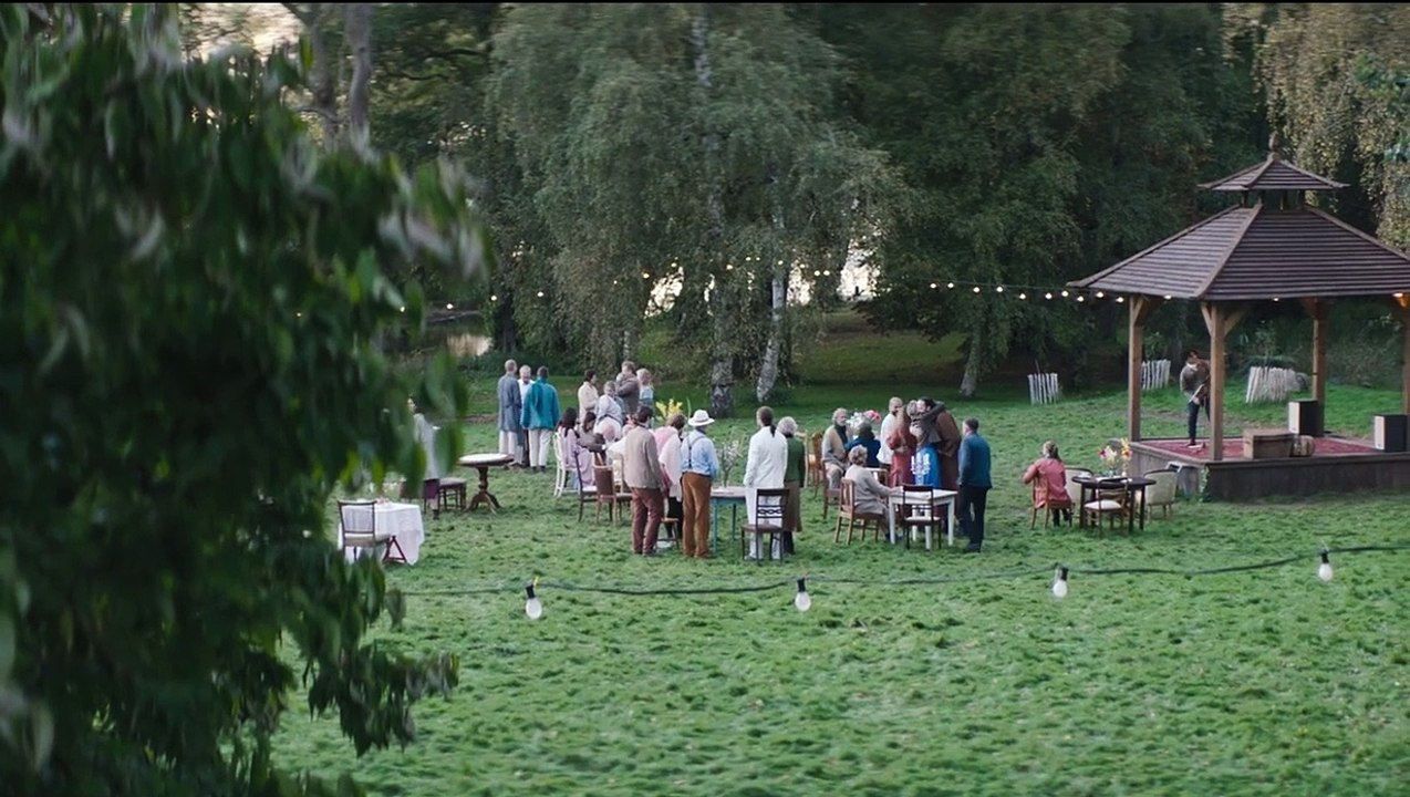 Trailer: Skin Deep (Kino Lorber)