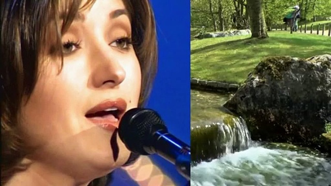 Çiğdem Yarkın / Beni sev ruhumu sar kalbime yaslan beni sev