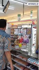 Pegawai Minimarket di Purwokerto Fasih Berbahasa Jepang, Dapat Tiket ke Jepang