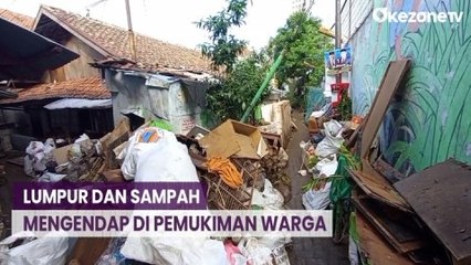 Pascabanjir di Bandung, Material Lumpur dan Sampah Masih Mengendap di Pemukiman Warga