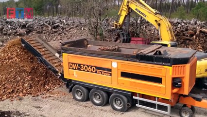 Extreme Dangerous Wood Chipper Machines Working, Fastest Big Tree Shredder With Modern Technolog