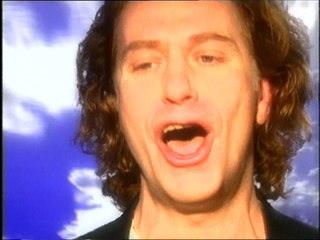 Mike + The Mechanics - Beggar On A Beach Of Gold