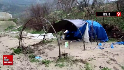 İdlib'de sağanak nedeniyle kamplardaki 525 ailenin çadırını su bastı