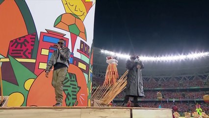 La prestation de Dadju lors à la cérémonie d'ouverture de la 34e édition de la CAN