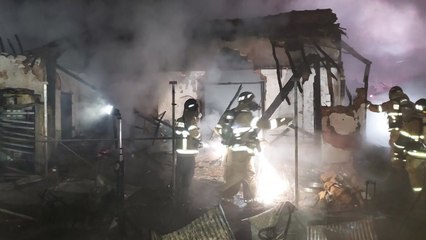 전북 익산 단독주택에서 불...2명 숨진 채 발견 / YTN