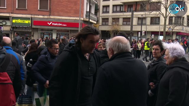 CAKE / Manifestación en Bilbao por la liberación de los etarras: Hay que disparar y bien apuntao'