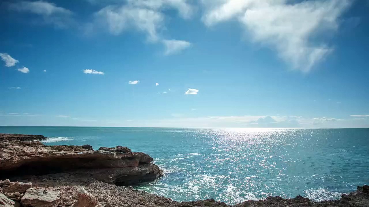 Deserted coastline, timelapse