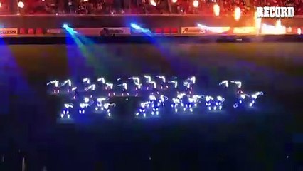 Espectacular Show de Medio Tiempo en el Estadio Akron ⚽
