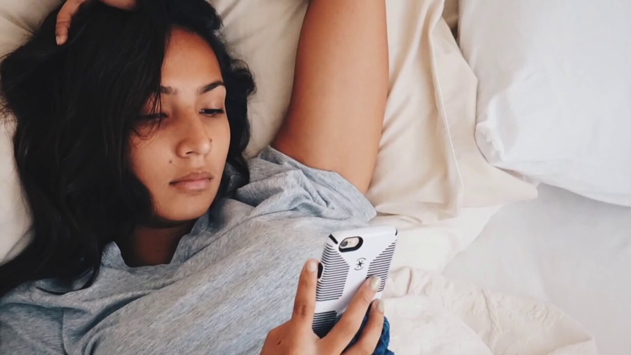 What to Do When Your Ex Texts You