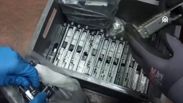 Yakaladıkları ruhsatsız tabancadan yola çıkan polis, kaçak silah imalathanesine ulaştı