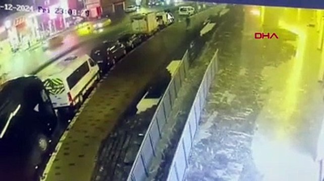 İstanbul'da torbacı kaçtı, polis kovaladı