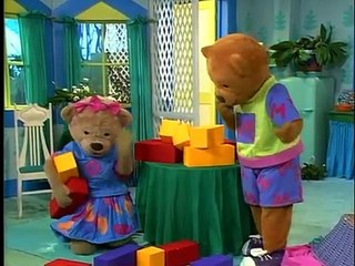 Bananas in Pyjamas - Ep. 27 - Amy's Castle (2003)