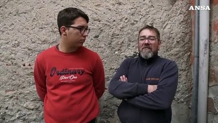 Neonato nel cassonetto, "Siamo disponibili a prenderlo e a crescerlo"