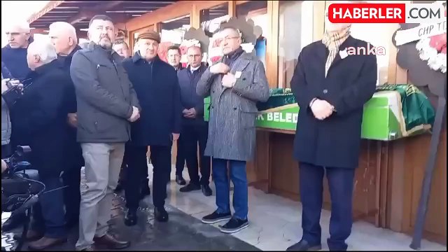 CHP İstanbul Milletvekili Engin Altay'ın babası Kazım Altay toprağa verildi