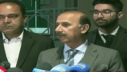 Attack at PTI Leader Home / Shoaib Shaheen Aggressive Reaction Outside Supreme Court