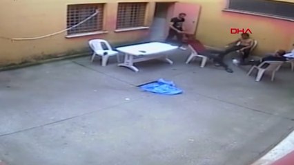 Kocaeli Cezaevi çocuk koğuşunda yaşanan istismara ceza yağdı