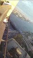 فيديو أثناء محاولة إنقاذ فتاة من السقوط من إحدى طوابق فندق في مصر